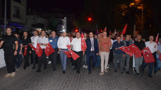 Kula’da 15 Temmuz Demokrasi ve Milli Birlik Günü Anıldı