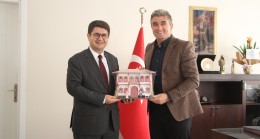 Başkan Tosun Yeni Atanan Kaymakam Özdemir’i Ziyaret Etti
