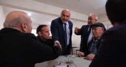 İYİ Partili Özcan’ı vatandaşlar bağrına bastı