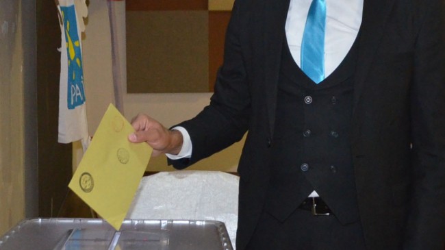 Mehmet Yurt Yeniden İyi Parti Kula İlçe Başkanı Oldu