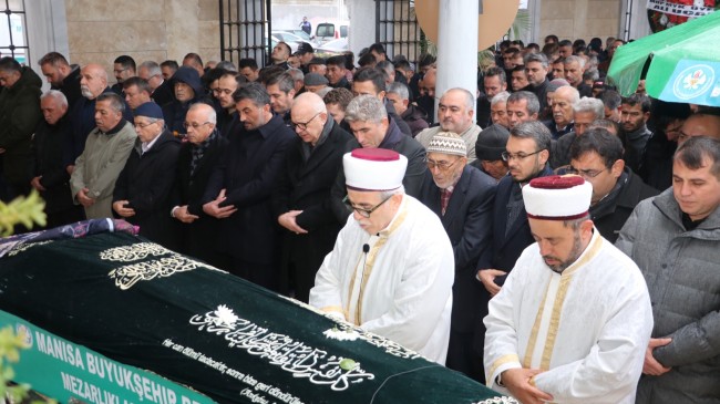 Başkan Tosun’un Hayatını Kaybeden Annesi Toprağa Verildi