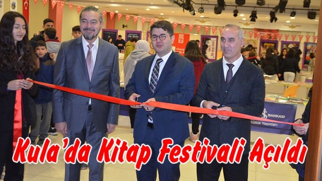 Kula’da Kitap Festivali Açıldı