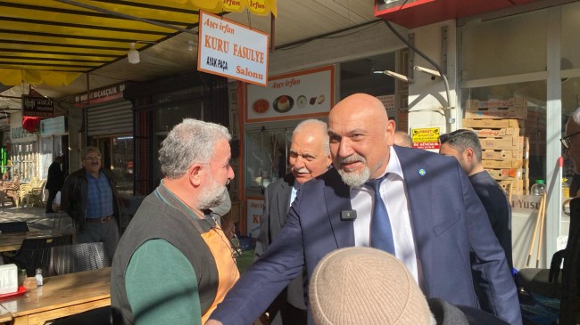 ÖZCAN; “TURGUTLU’YA GİDEN HİZMET KALİTESİ SINIFTA KALDI”