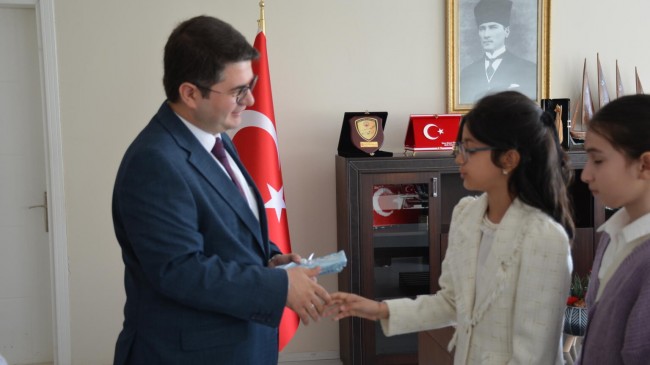 23 NİSAN’DA ÇOCUKLAR KOLTUKLARI DEVRALDILAR